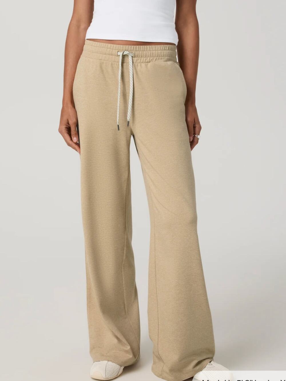 Vuori Halo Essential Wideleg Pant Small VW4023 Khaki Heather